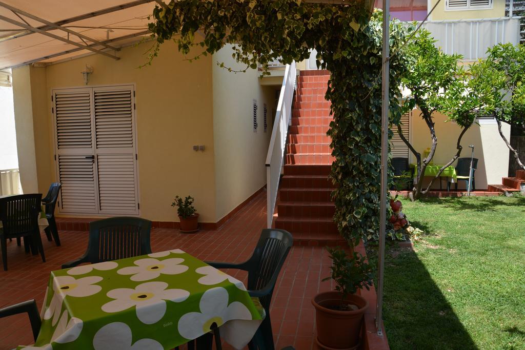 Apartments Gareta Gradac  Eksteriør billede