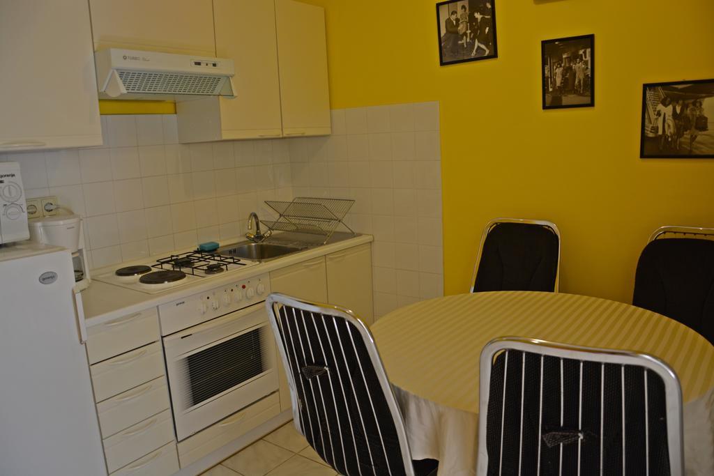 Apartments Gareta Gradac  Værelse billede